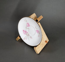 Load image into Gallery viewer, HANDCRAFTED HARDWOOD MAPLE DISPLAY STAND